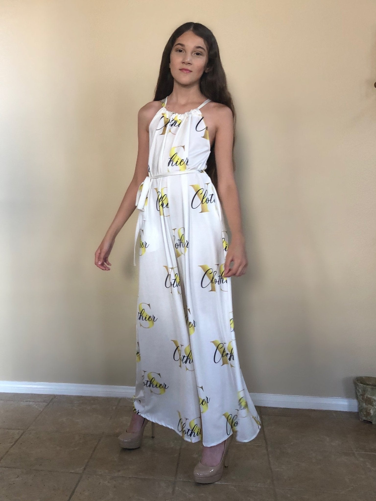 Young Socialites At Home Shoot