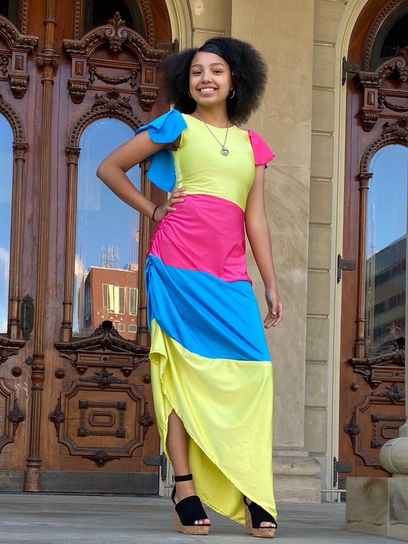 Young Socialites At Home Shoot